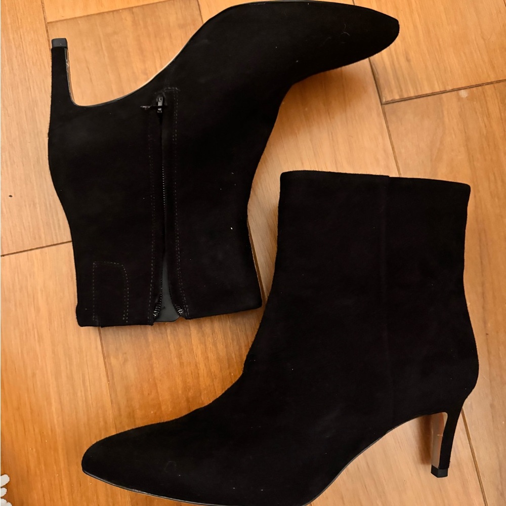 Sam Edelman Ulissa black suede
Bootie